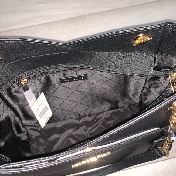 Michael Kors  Large Tote Black Saffiano Leather - Picture 8 of 9